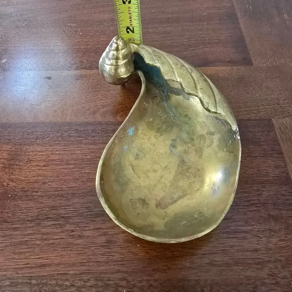 Vintage Solid Brass Footed‎ Winged Shell Catch-all